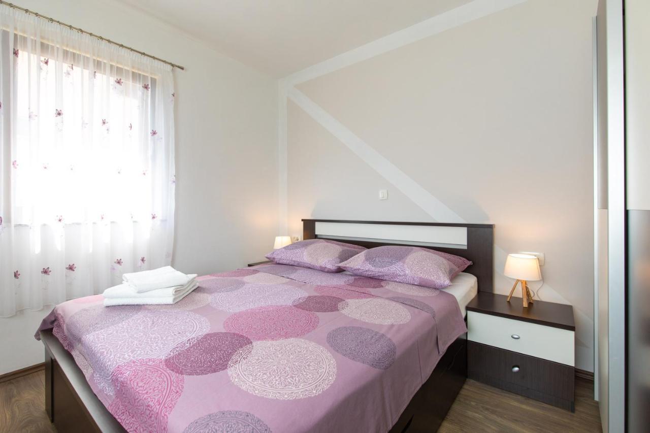 Apartments Otia Seaview Porat  Dış mekan fotoğraf