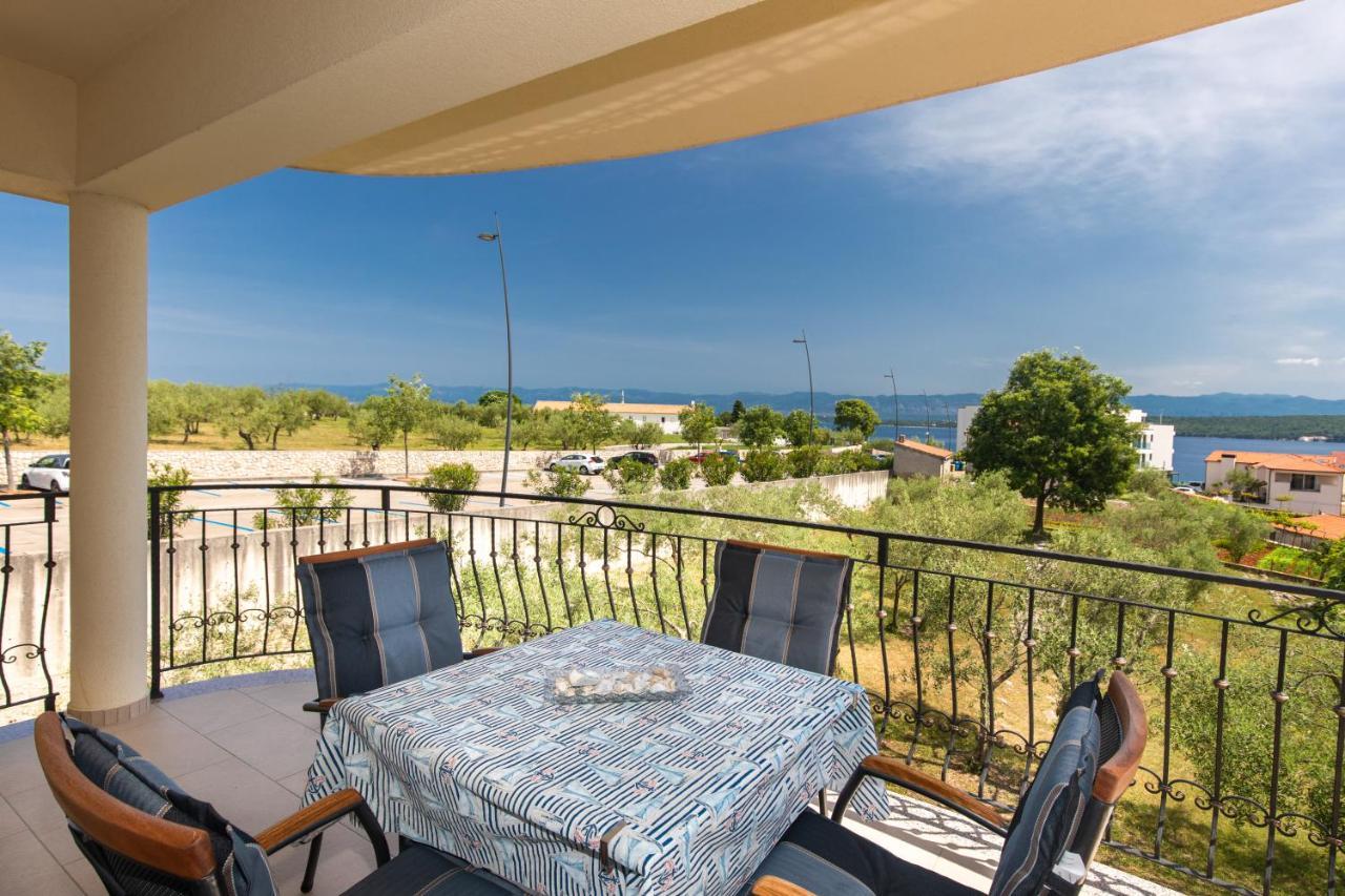 Apartments Otia Seaview Porat  Dış mekan fotoğraf