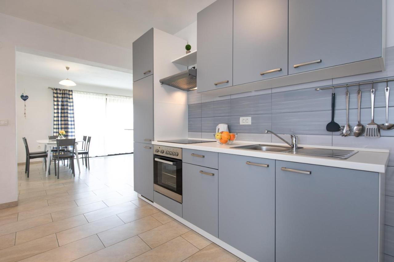 Apartments Otia Seaview Porat  Dış mekan fotoğraf
