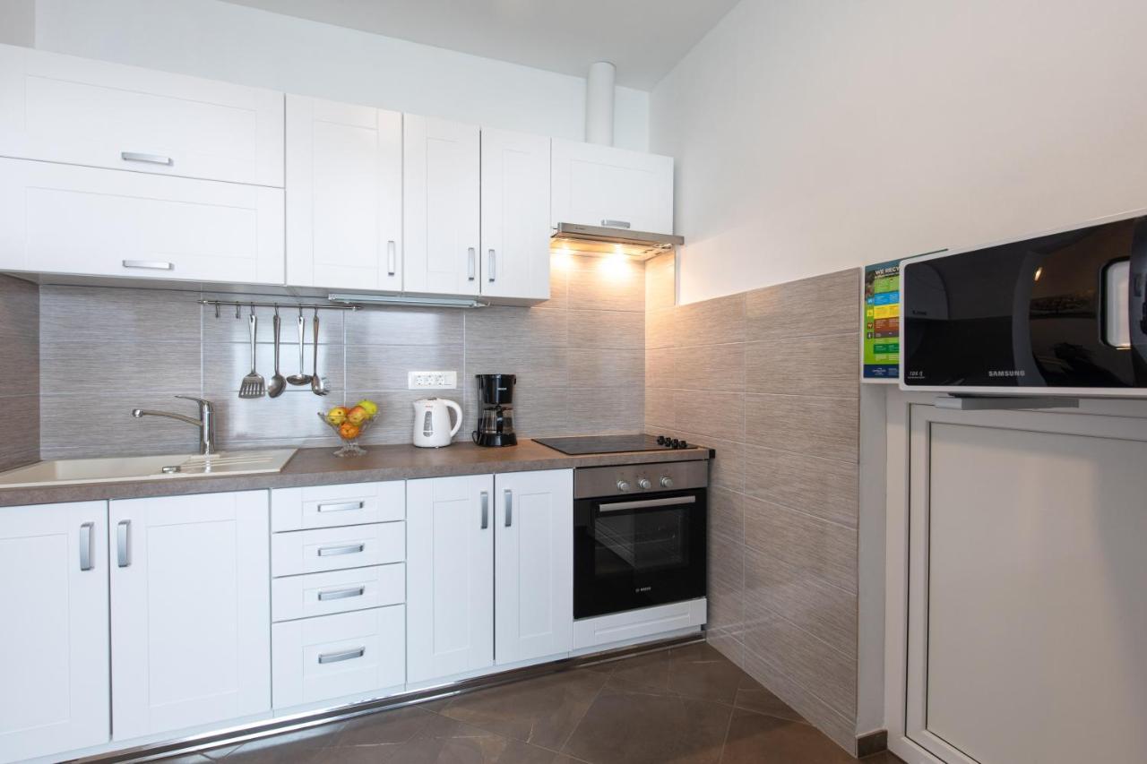 Apartments Otia Seaview Porat  Dış mekan fotoğraf